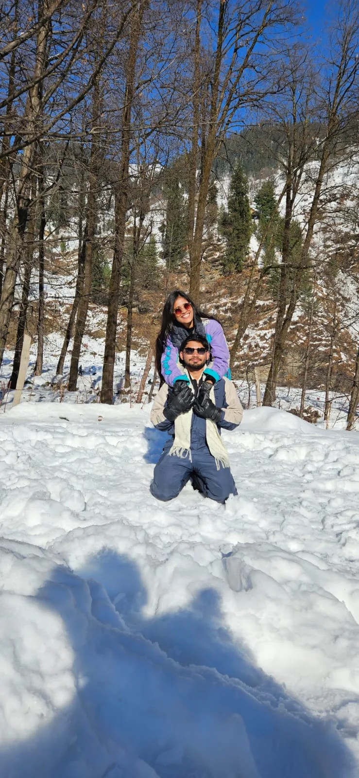 Tripaway travellers together in the snow